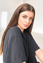 Ukrainian mail order bride Anna from Kyiv with light brown hair and blue eye color - image 2