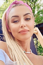 Ukrainian mail order bride Svitlana from Rotterdam with blonde hair and green eye color - image 6