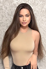 Ukrainian mail order bride Anastasia from Kyiv with light brown hair and brown eye color - image 2