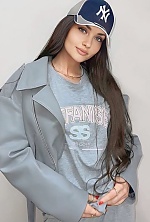 Ukrainian mail order bride Alyona from Kyiv with brunette hair and green eye color - image 7