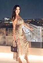 Ukrainian mail order bride Viktoria from Kyiv with black hair and hazel eye color - image 6