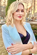 Ukrainian mail order bride Marina from Kyiv with blonde hair and grey eye color - image 3