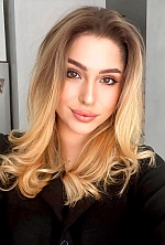 Ukrainian mail order bride Marina from Kyiv with blonde hair and hazel eye color - image 4