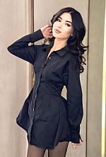 Ukrainian mail order bride Inkar from Kyiv with black hair and hazel eye color - image 4