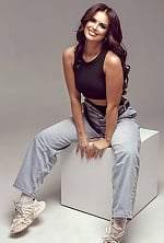 Ukrainian mail order bride Tetiana from Ottawa with brunette hair and blue eye color - image 4