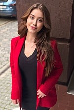 Ukrainian mail order bride Diana from Ivano-Frankivsk with light brown hair and brown eye color - image 6