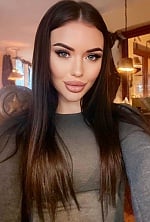 Ukrainian mail order bride Anastasia from Munich with brunette hair and blue eye color - image 12
