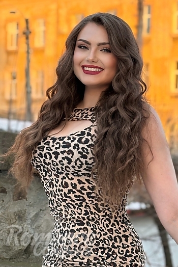 Ukrainian mail order bride Viktoriia from Ivano-Frankivsk with light brown hair and blue eye color - image 1