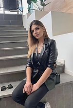 Ukrainian mail order bride Bohdana from Luxembourg with light brown hair and hazel eye color - image 87