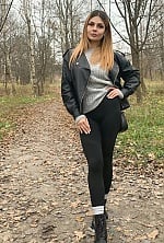 Ukrainian mail order bride Bohdana from Luxembourg with light brown hair and hazel eye color - image 16