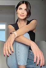 Ukrainian mail order bride Marina from Kyiv with black hair and green eye color - image 3