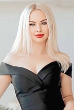 Ukrainian mail order bride Iryna from Bila Tserkva with blonde hair and green eye color - image 9