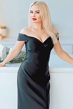 Ukrainian mail order bride Iryna from Bila Tserkva with blonde hair and green eye color - image 3