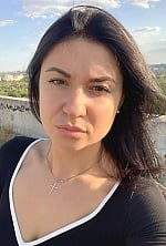 Ukrainian mail order bride Maria from Dresden with brunette hair and brown eye color - image 17