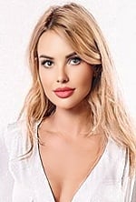 Ukrainian mail order bride Ksenia from Miami with blonde hair and hazel eye color - image 15