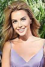 Ukrainian mail order bride Ksenia from Miami with blonde hair and hazel eye color - image 9