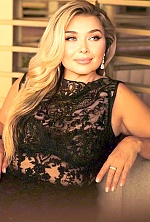 Ukrainian mail order bride Natalia from Tivat with light brown hair and green eye color - image 8