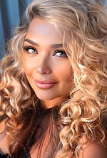 Ukrainian mail order bride Natalia from Tivat with light brown hair and green eye color - image 6