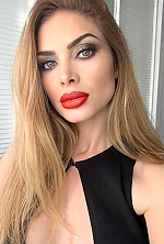 Ukrainian mail order bride Vanessa from Madrid with blonde hair and green eye color - image 10