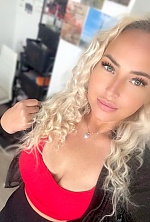 Ukrainian mail order bride Natalia from Odense with blonde hair and grey eye color - image 7