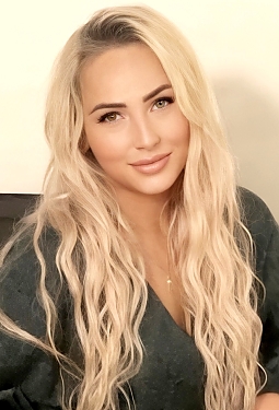 Natalia, 48 y.o. from Odense, Denmark