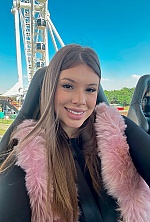 Ukrainian mail order bride Beatriz from Brazl&acirc;ndia with blonde hair and hazel eye color - image 6