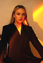 Ukrainian mail order bride Anna from Melitopol with light brown hair and brown eye color - image 7