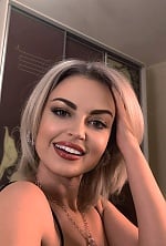 Ukrainian mail order bride Vika from Kyiv with blonde hair and green eye color - image 9