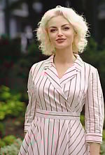 Ukrainian mail order bride Vika from Kyiv with blonde hair and green eye color - image 7