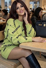 Ukrainian mail order bride Jennifer from Santa Cruz de Tenerife with brunette hair and brown eye color - image 8