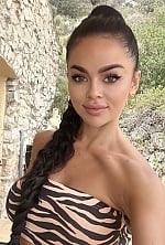 Ukrainian mail order bride Magdalena from Gdansk with black hair and brown eye color - image 4