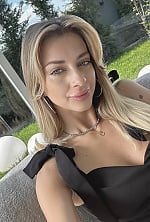 Ukrainian mail order bride Anca from Timișoara with blonde hair and blue eye color - image 7