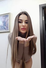 Ukrainian mail order bride Alina from Copenhagen with light brown hair and brown eye color - image 45