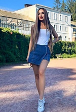 Ukrainian mail order bride Alina from Copenhagen with light brown hair and brown eye color - image 21