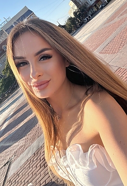 Alina, 31 y.o. from Copenhagen, Denmark