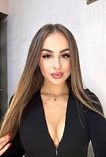 Ukrainian mail order bride Alina from Copenhagen with light brown hair and brown eye color - image 54