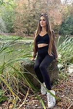 Ukrainian mail order bride Alina from Copenhagen with light brown hair and brown eye color - image 8