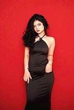 Ukrainian mail order bride Danikheil from Caloocan City with black hair and black eye color - image 3