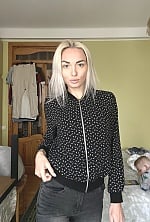 Ukrainian mail order bride Darya from Zaporizhzhia with white grey hair and grey eye color - image 4