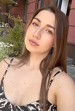 Ukrainian mail order bride Valeriia from Zaporizhzhia with light brown hair and green eye color - image 7