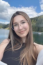 Ukrainian mail order bride Valeriia from Zaporizhzhia with light brown hair and green eye color - image 3