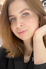 Ukrainian mail order bride Mariana from Kyiv with light brown hair and hazel eye color - image 4