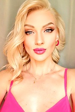 Ukrainian mail order bride Anna from Kyiv with blonde hair and green eye color - image 2