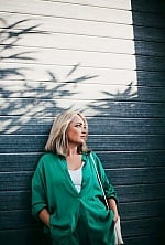 Ukrainian mail order bride Yuliia from Martinsicuro with blonde hair and green eye color - image 2