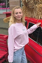 Ukrainian mail order bride Liliia from Ivano-Frankivsk with blonde hair and green eye color - image 2