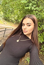 Ukrainian mail order bride Nikoleta from Kyiv with brunette hair and brown eye color - image 3