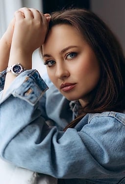 Anastasiia, 37 y.o. from Prague, Czech Rep.