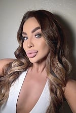 Ukrainian mail order bride Oleksandra from Kyiv with auburn hair and green eye color - image 8