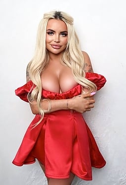 Nastia, 25 y.o. from Madrid, Spain