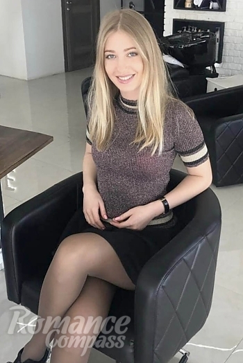 Ukrainian mail order bride Dariia from Kyiv with blonde hair and blue eye color - image 1